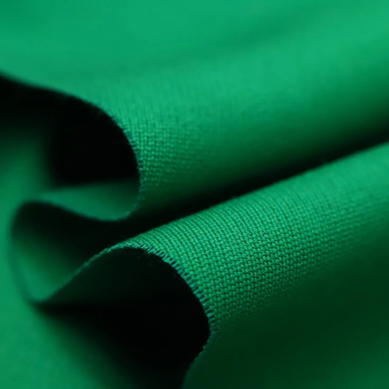 #color_emerald green