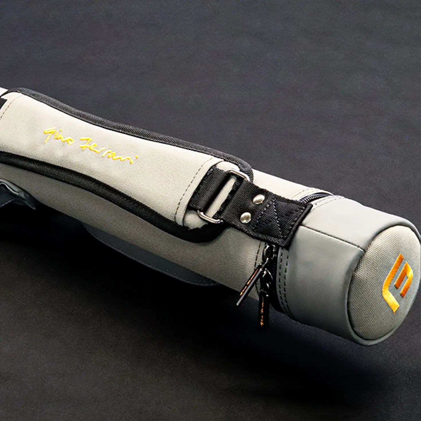 #color_brushed silver