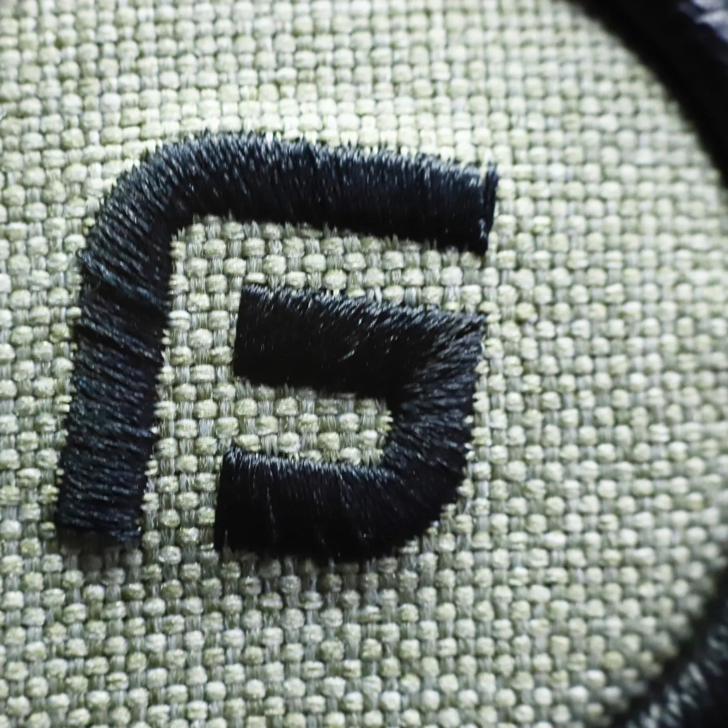 #color_brushed silver