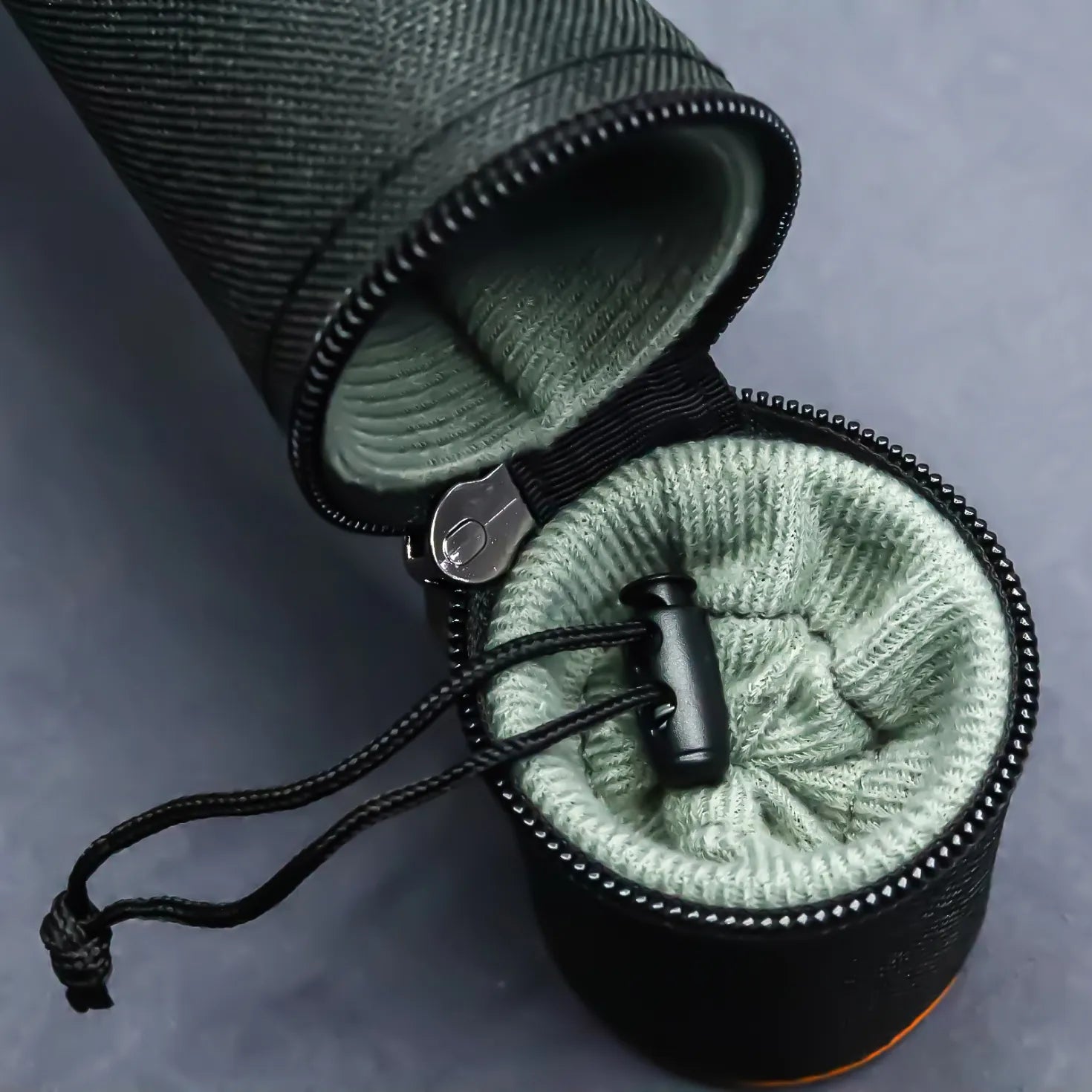 #color_midnight black