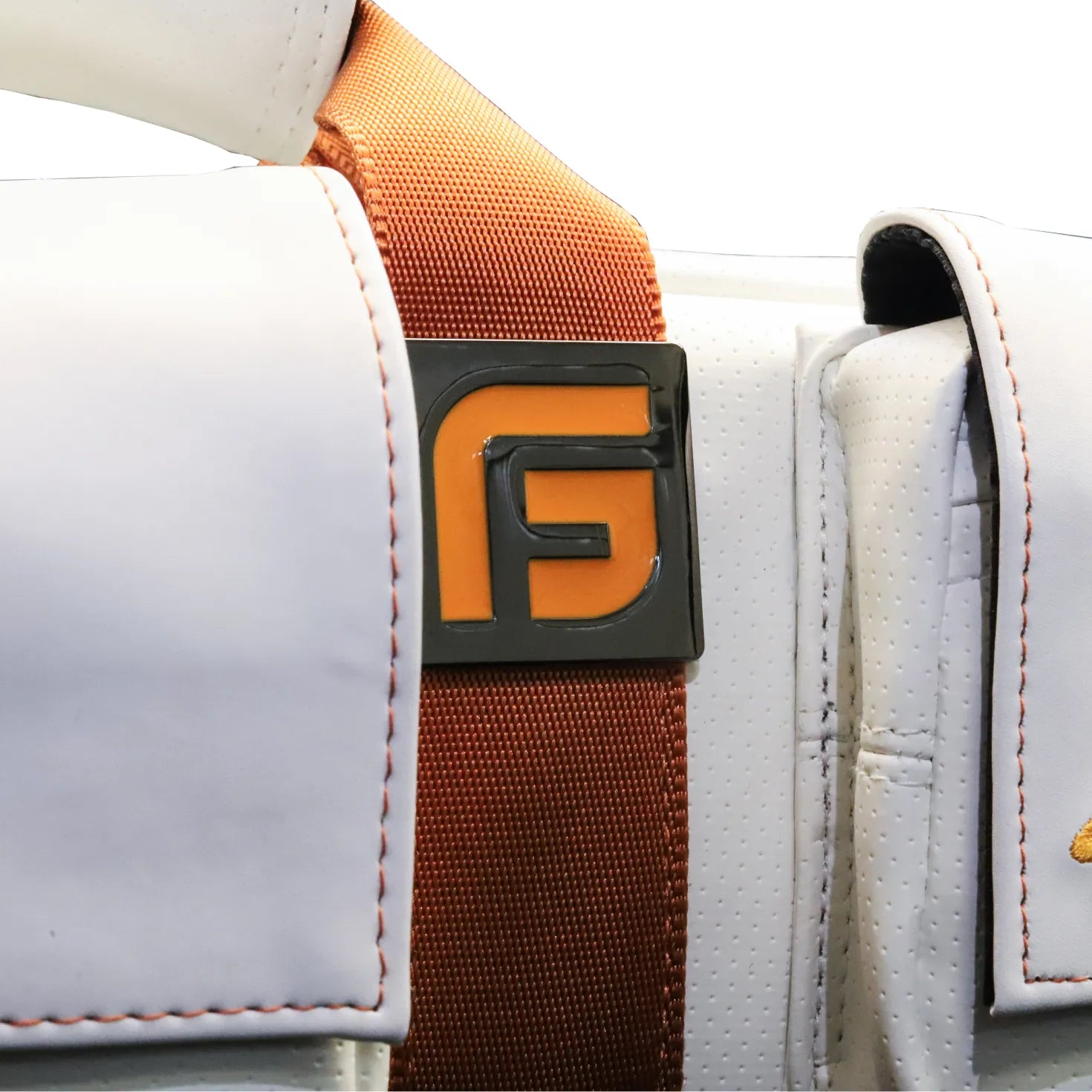 #color_classic white