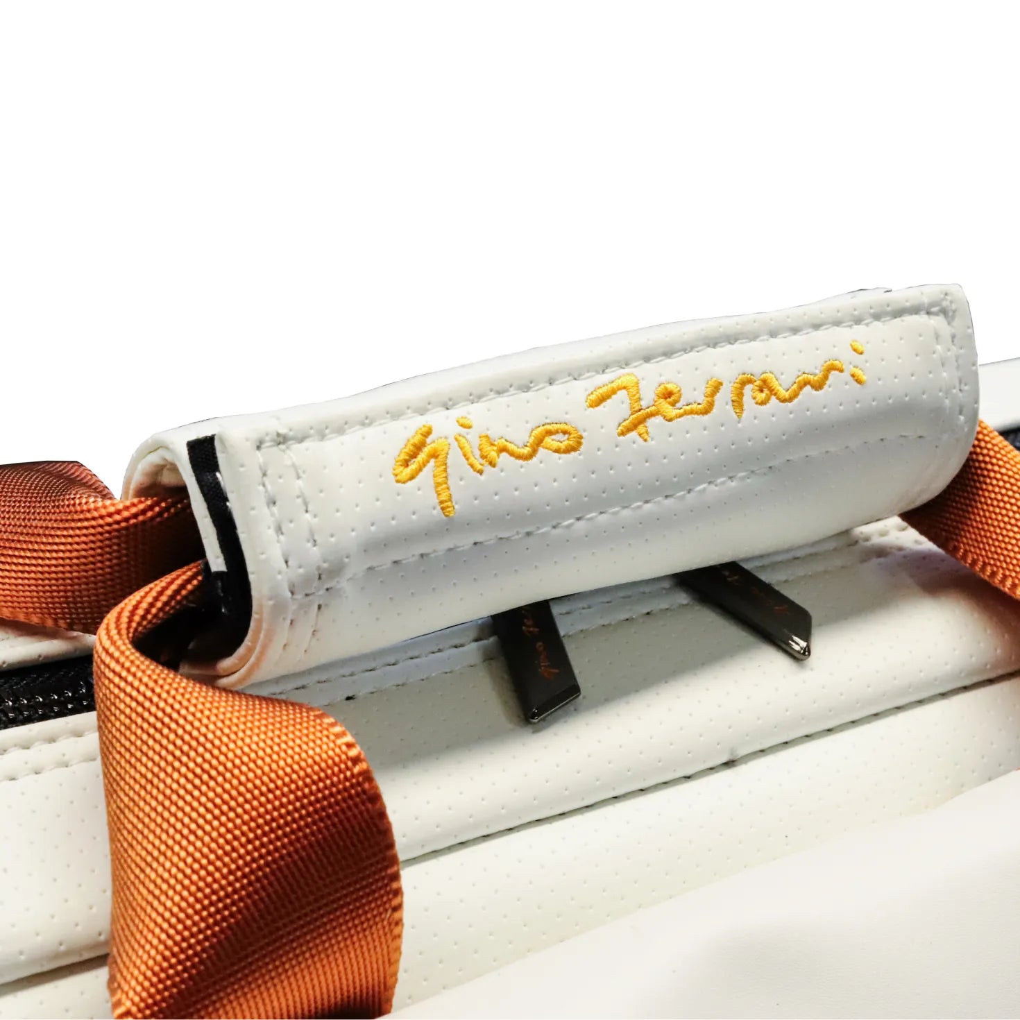 #color_classic white