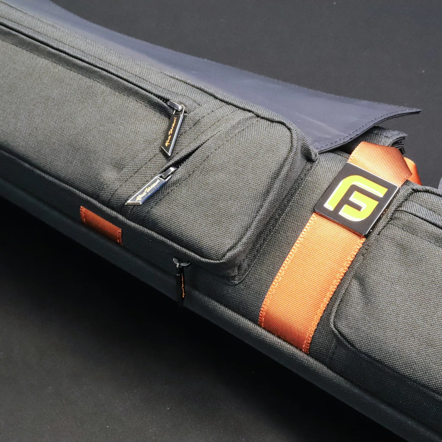 #color_midnight black